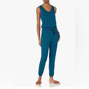 NWOT Sz XS Daily RitualWomens Supersoft Terry Sleeveless Scoopneck Jumpsuit BLUE